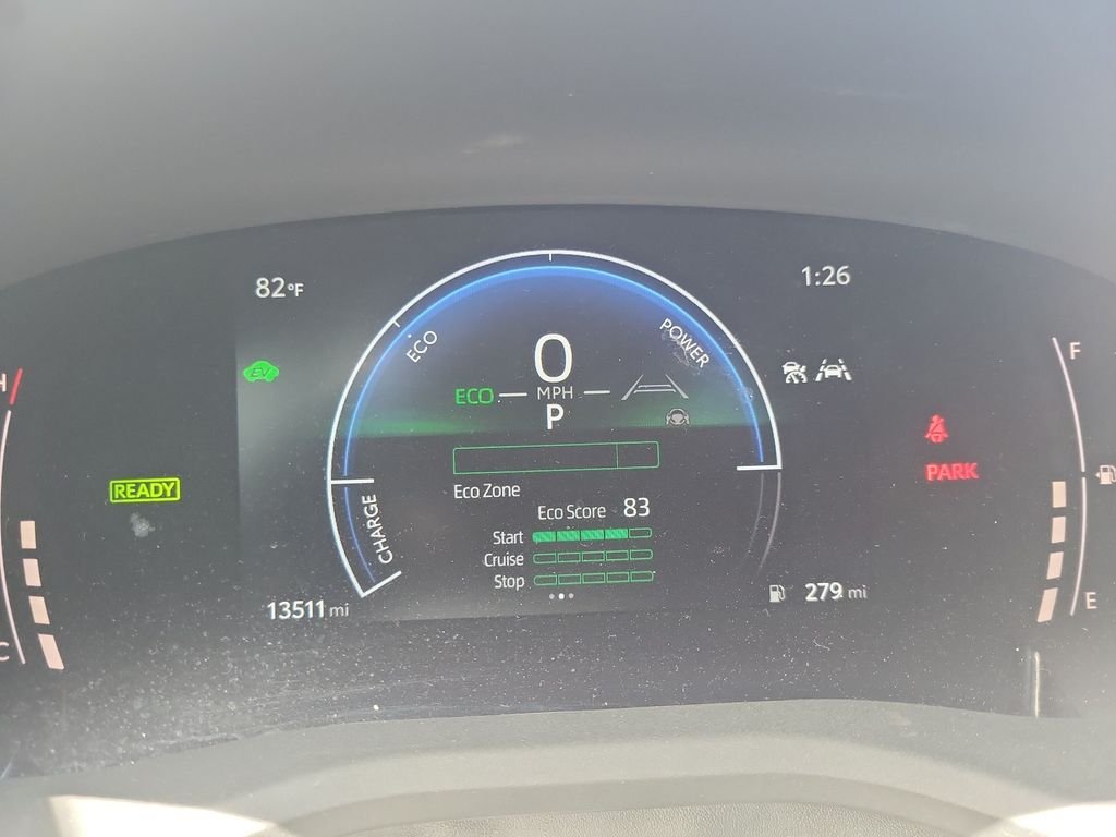 2025 Toyota Camry SE - Photo 34