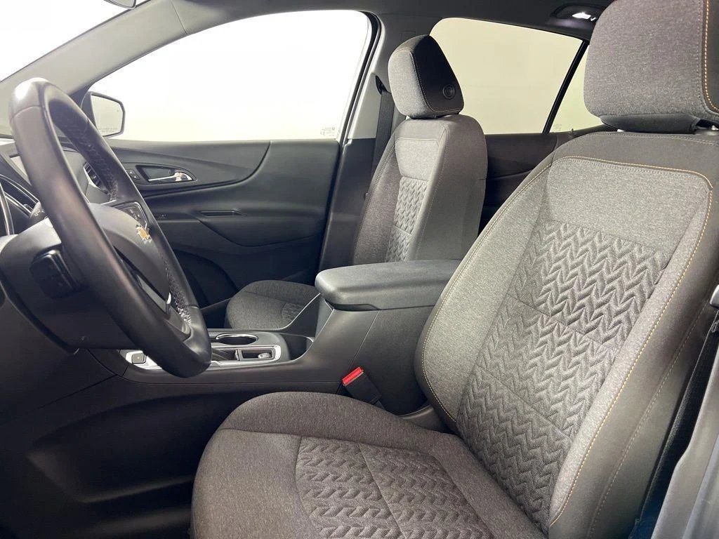 Used 2024 Sterling Gray Metallic Chevrolet LT image 7