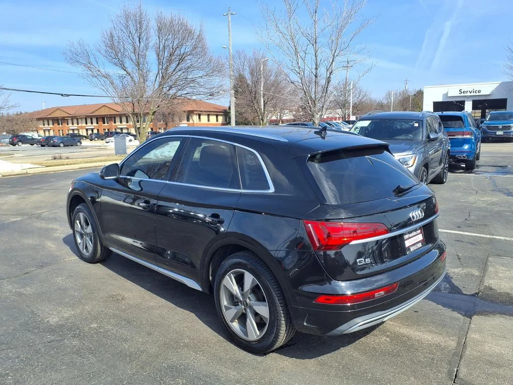 Used 2023 Mythos Black Metallic Audi 40 Premium Plus image 3