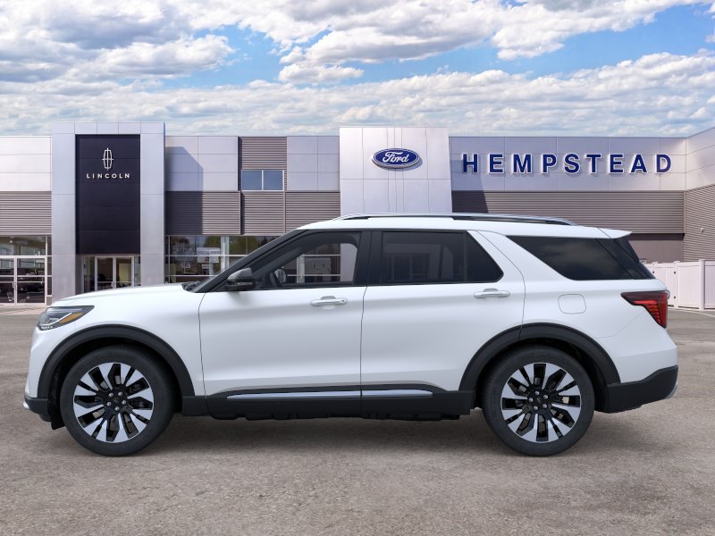 New 2026 Star White Metallic Tri-Coat Ford Platinum™ image 3