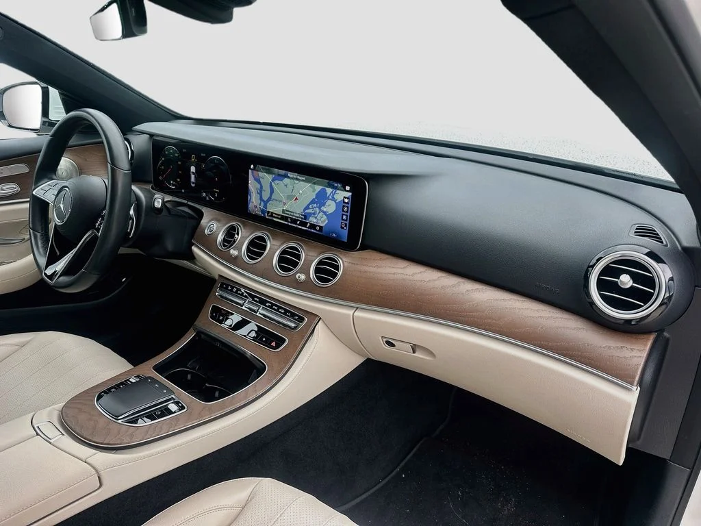 Used 2022 White Mercedes-Benz E 350 image 31