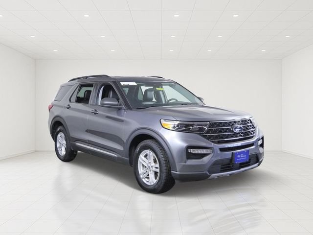 Certified Used 2023 Gray Ford XLT image 1