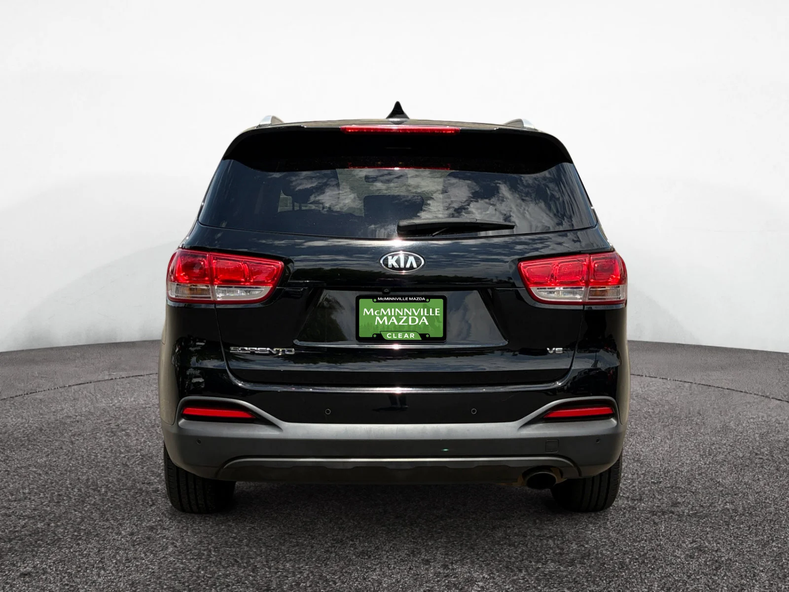 Used 2017 Black Kia LX image 3