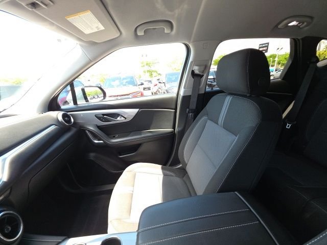 Used 2024 Gray Chevrolet LT image 24