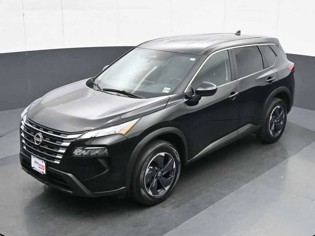 Used 2025 Black Nissan SV image 17