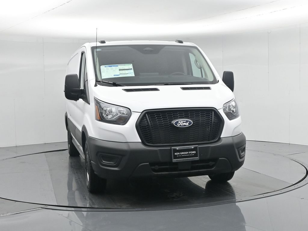 New 2026 Oxford White Ford Base image 45