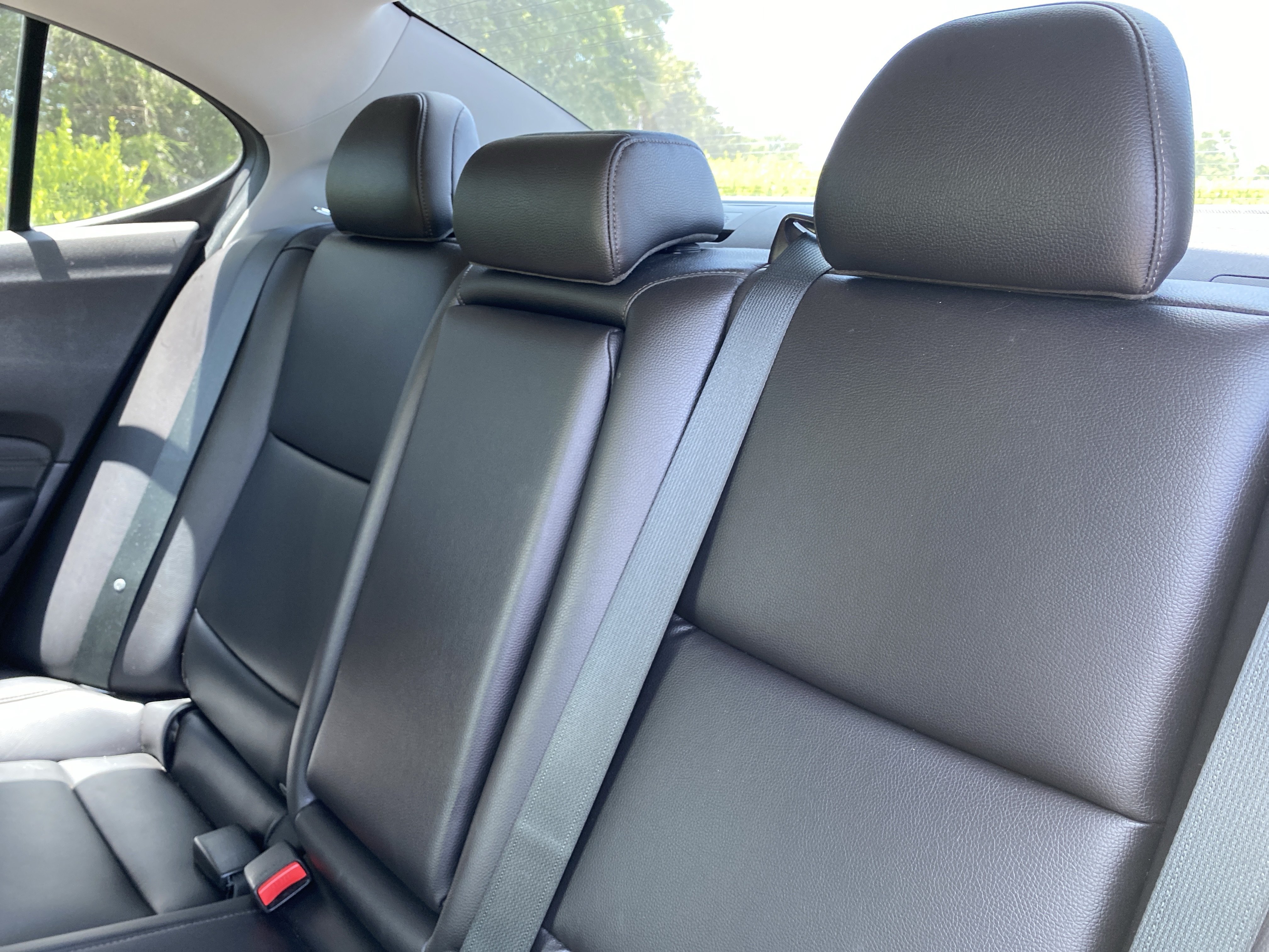 Used 2015 White Acura Base image 12