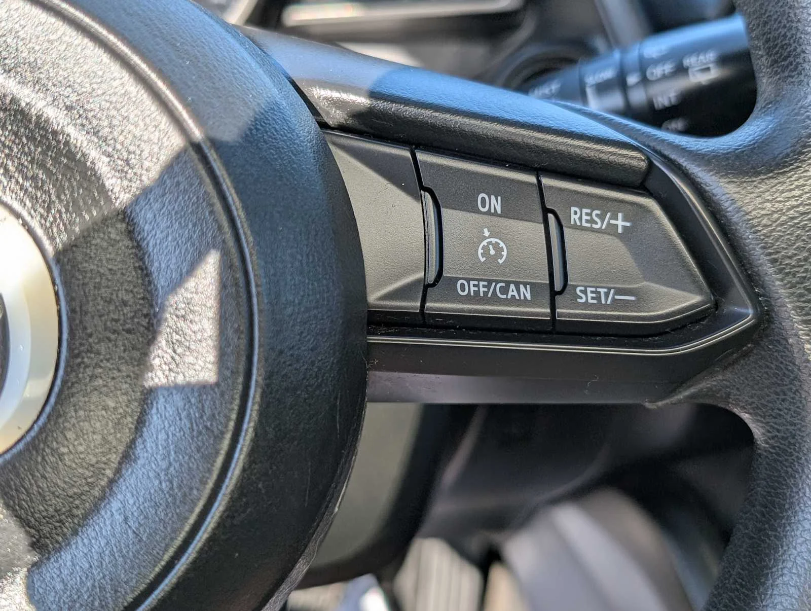 Used 2018 Deep Crystal Blue Mica Mazda Sport image 33