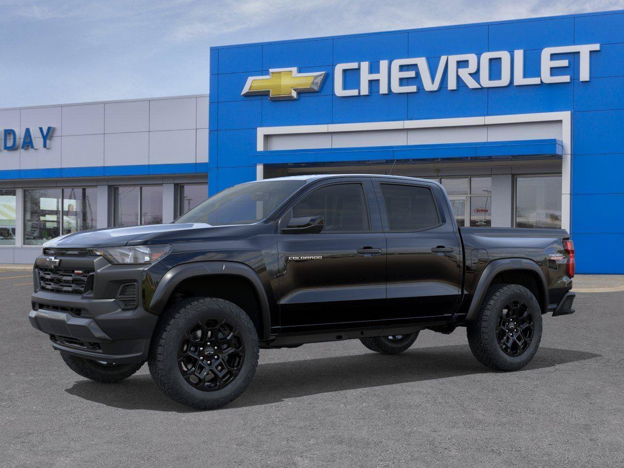 2026 Chevrolet Colorado Trail Boss - Photo 2