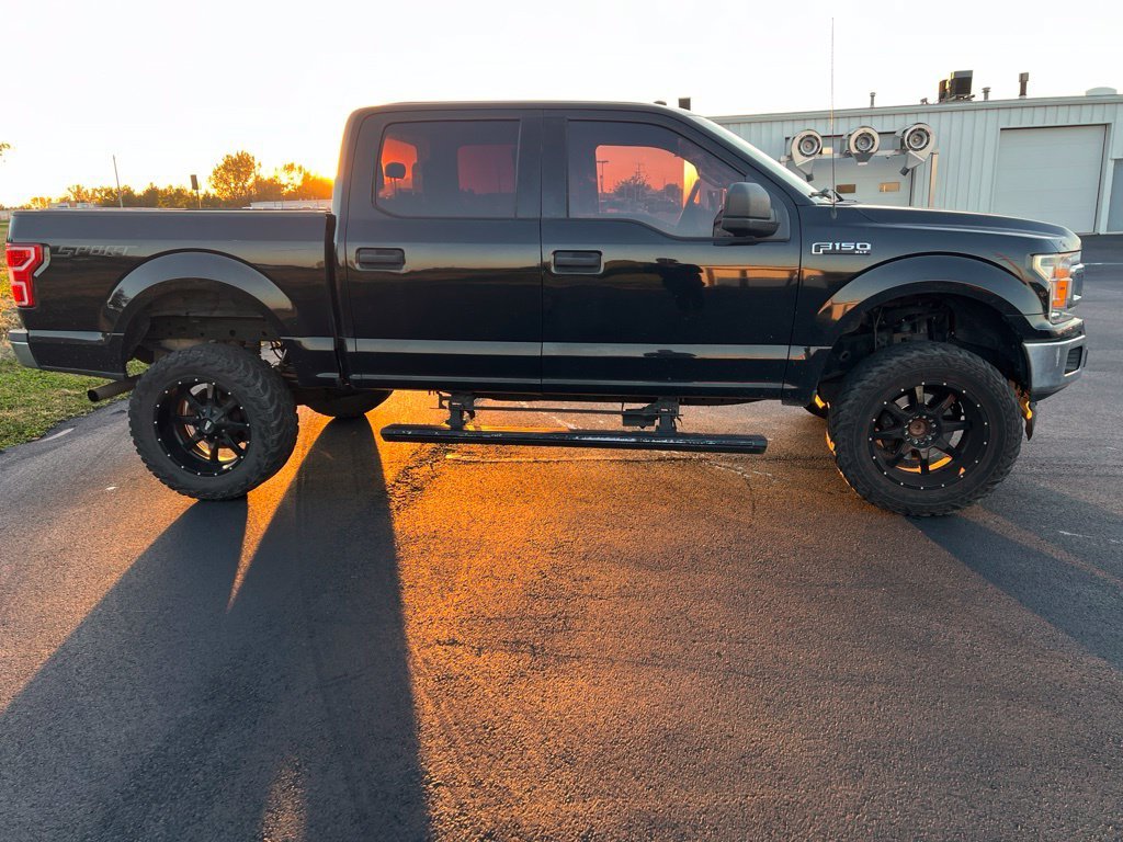 Used 2018 Shadow Black Ford XLT image 2