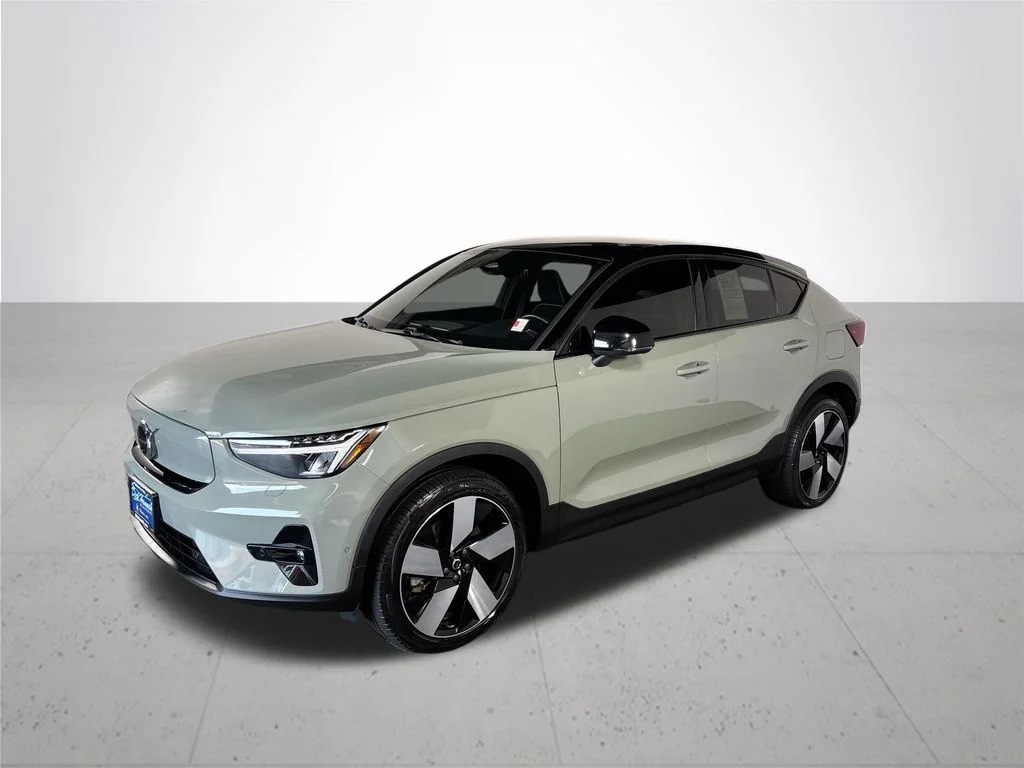 Used 2022 Volvo C40 Ultimate with VIN YV4ED3GB1N2009611 for sale in Vancouver, WA