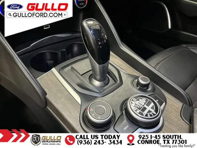 Used 2019 Silverstone Gray Metallic Alfa Romeo Ti image 28