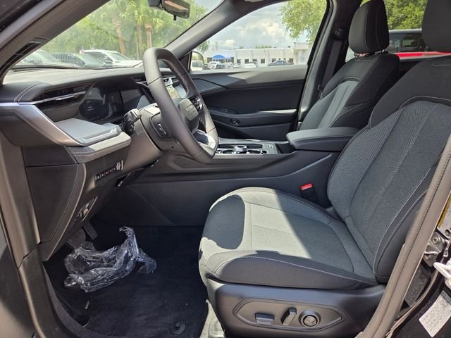 New 2026 Diamond Black Crystal Pearlcoat Jeep Laredo image 14
