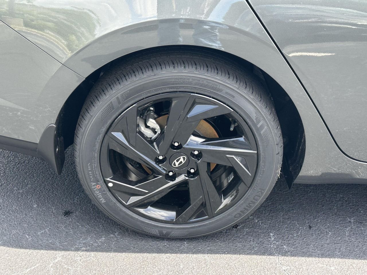 New 2026 Amazon Gray Hyundai SEL Sport image 16