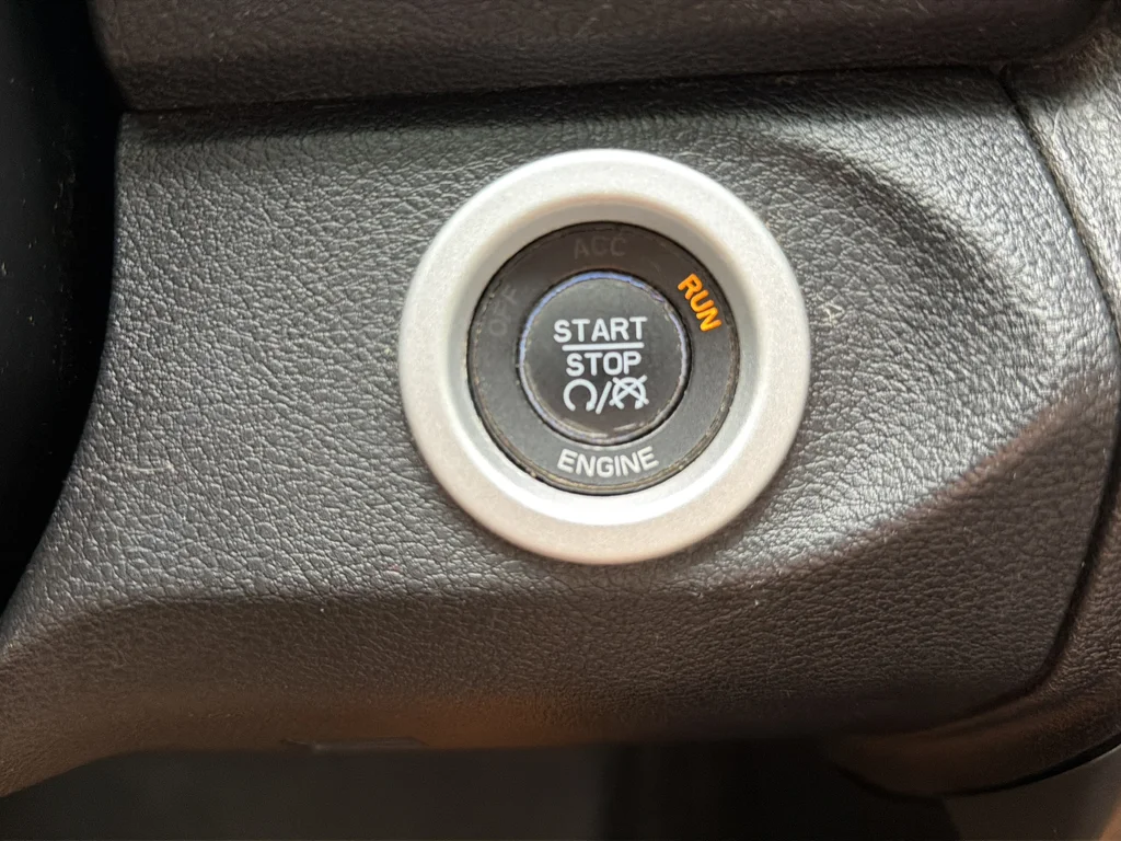 Used 2013 Black Ram Sport image 34