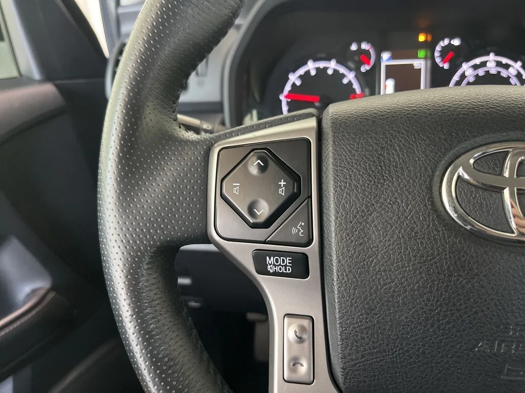 Used 2020 Gray Toyota SR5 image 6