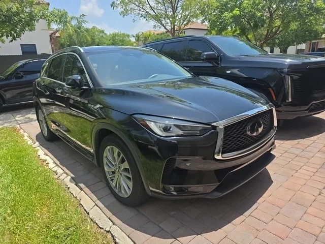 2023 INFINITI QX50 LUXE