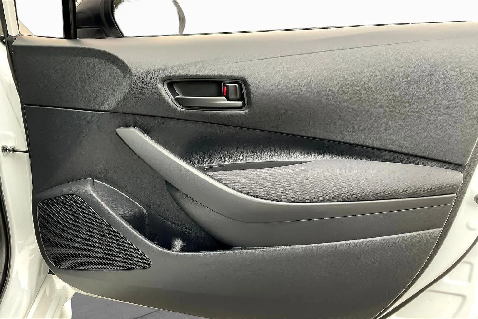 Used 2026 Ice Cap Toyota LE image 43