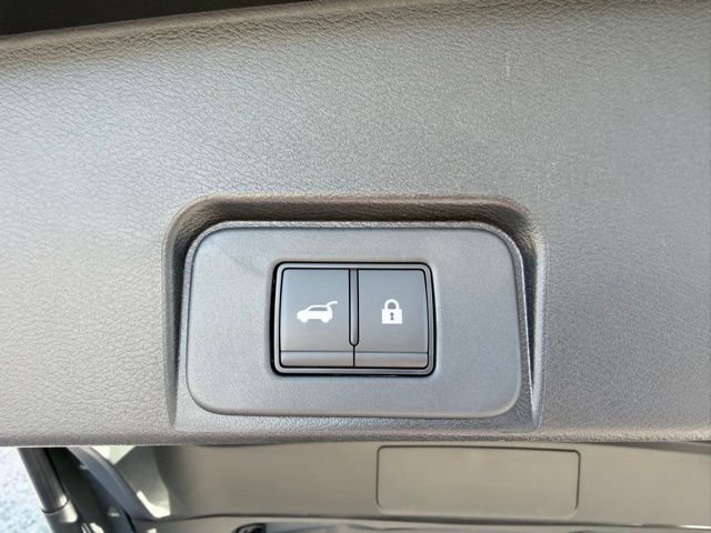 New 2026 Boulder Gray Pearl Nissan SV image 31