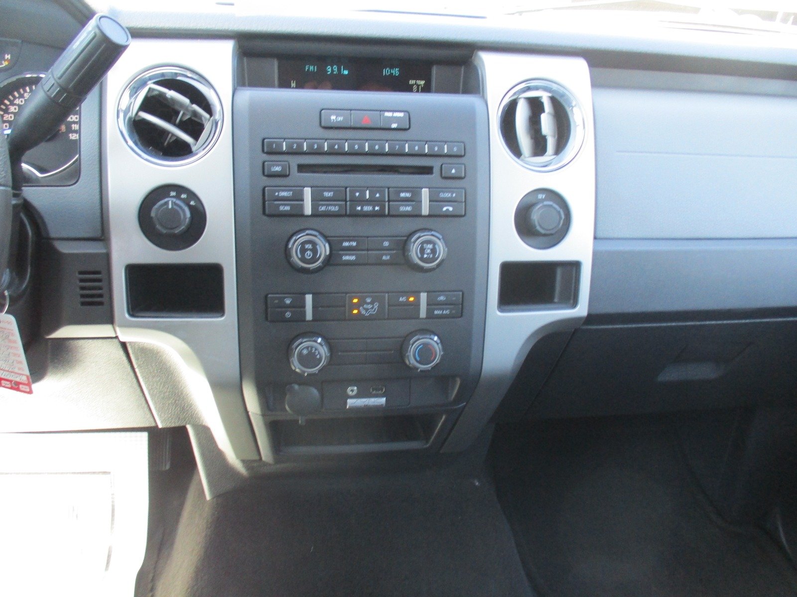 Used 2014 SILVER Ford Fx4 image 17