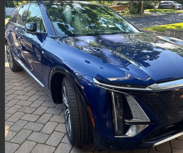 2024 Cadillac LYRIQ