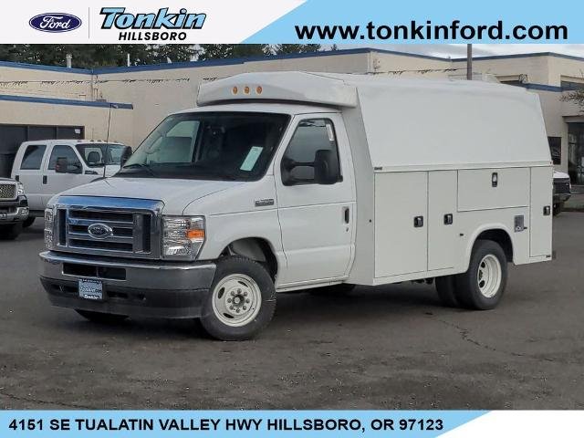 2024 Ford E-Series DRW E-350 Super Duty 138 in WB's photo