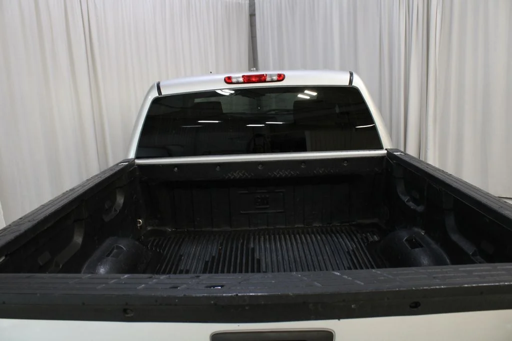 Used 2012 White Chevrolet LS image 25