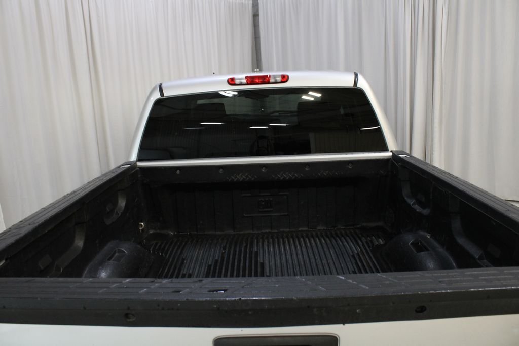 Used 2012 White Chevrolet LS image 25