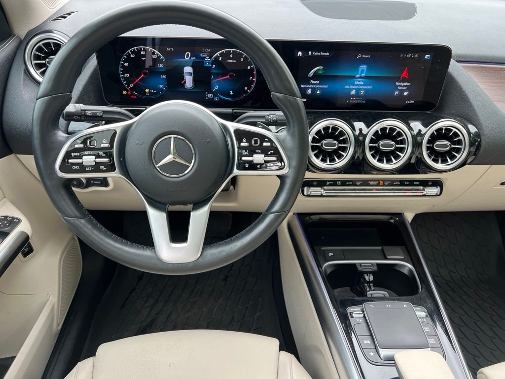 Certified Used 2023 White Mercedes-Benz GLA 250 image 13