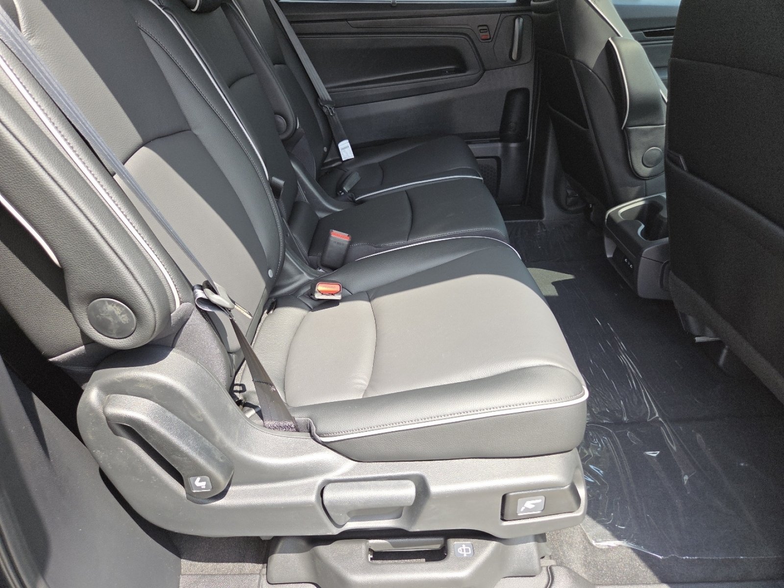 New 2026 Modern Steel Metallic Honda Touring image 29