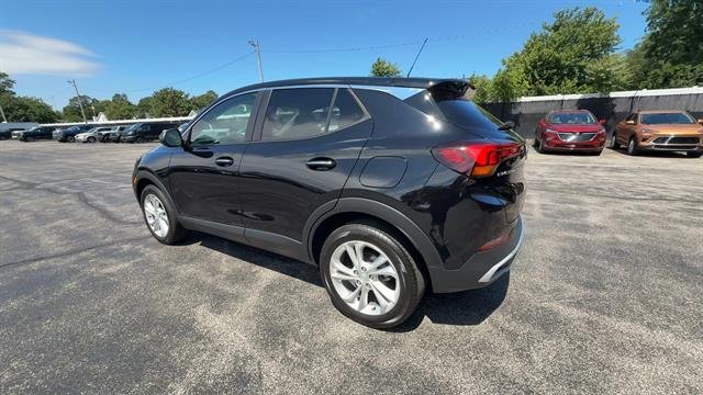 Used 2023 Ebony Twilight Metallic Buick Preferred image 6