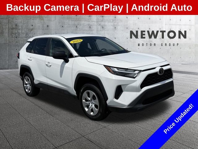 2023 Toyota RAV4 LE