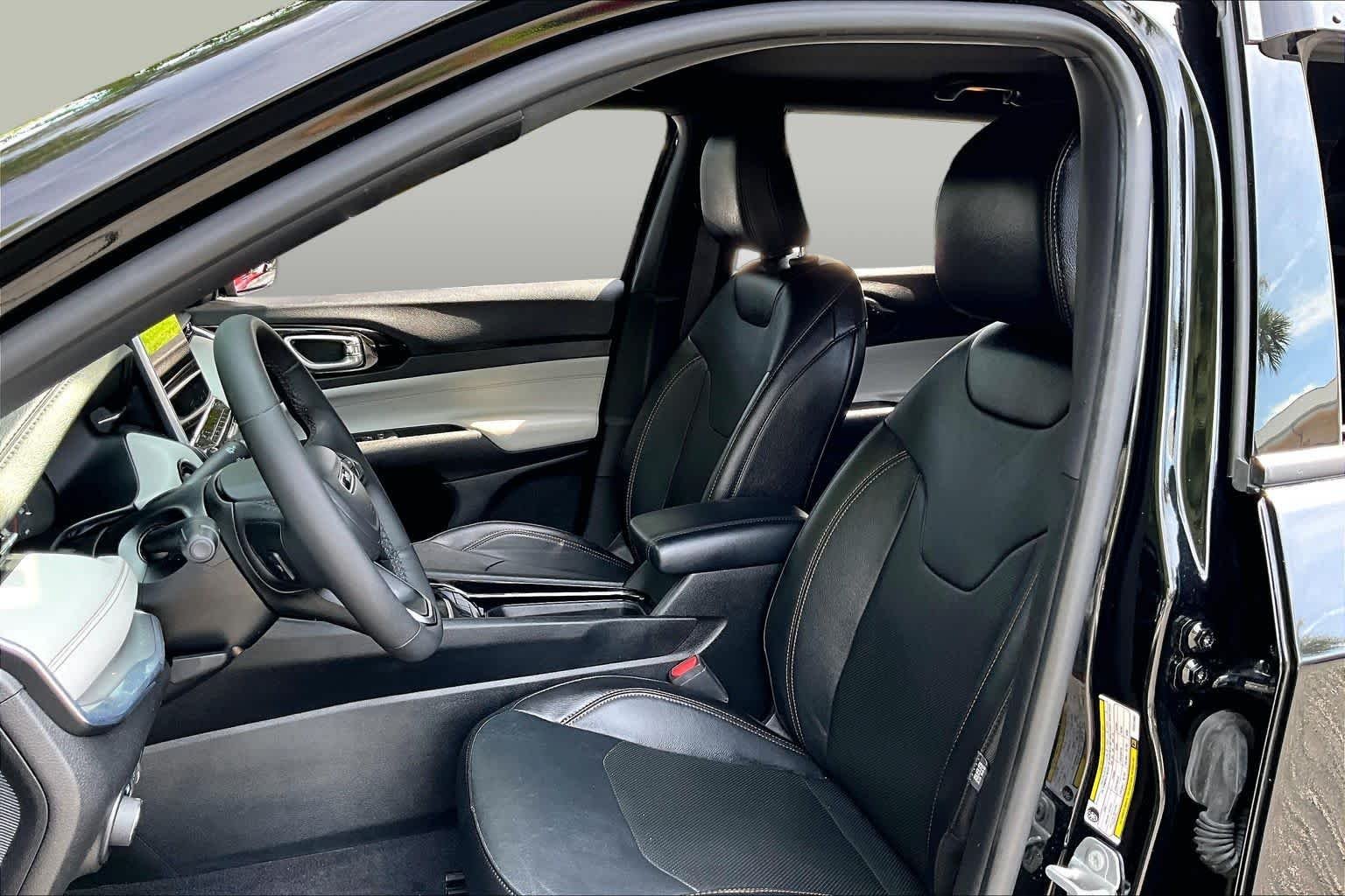 Pre-Owned 2023 Jeep Compass Limited