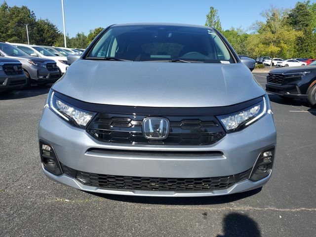 New 2026 Solar Silver Metallic Honda Touring image 2