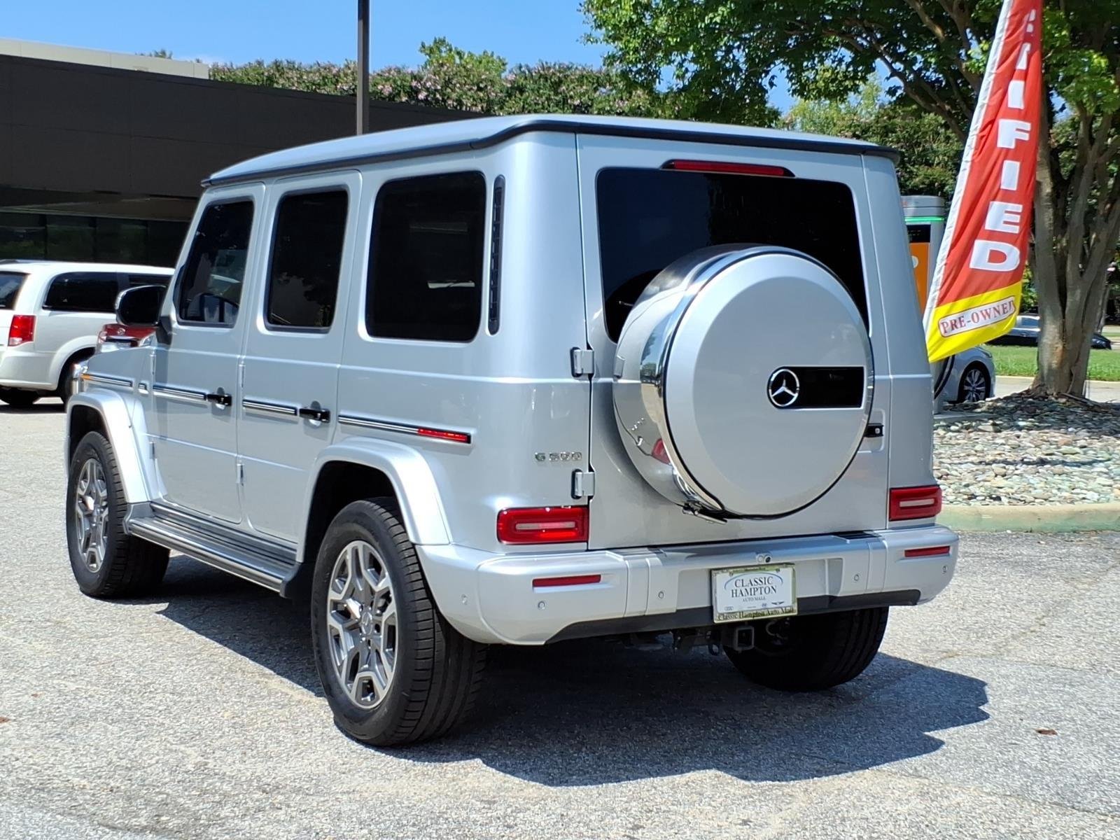 Used 2025 Iridium Silver Metallic Mercedes-Benz G 550 image 10