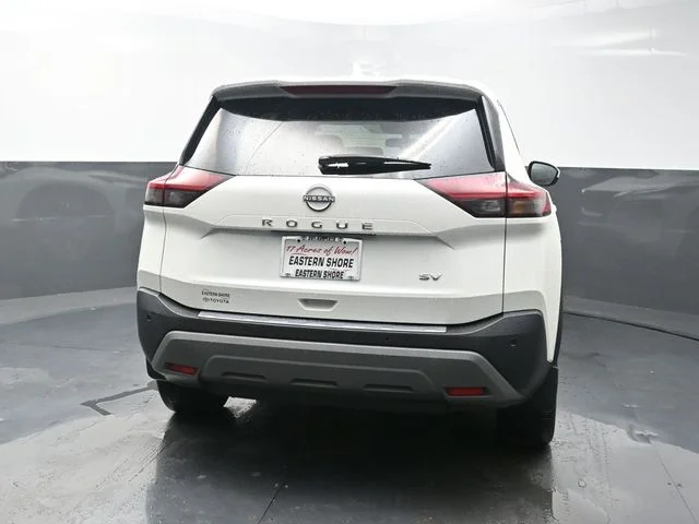 Used 2023 White Nissan SV image 6