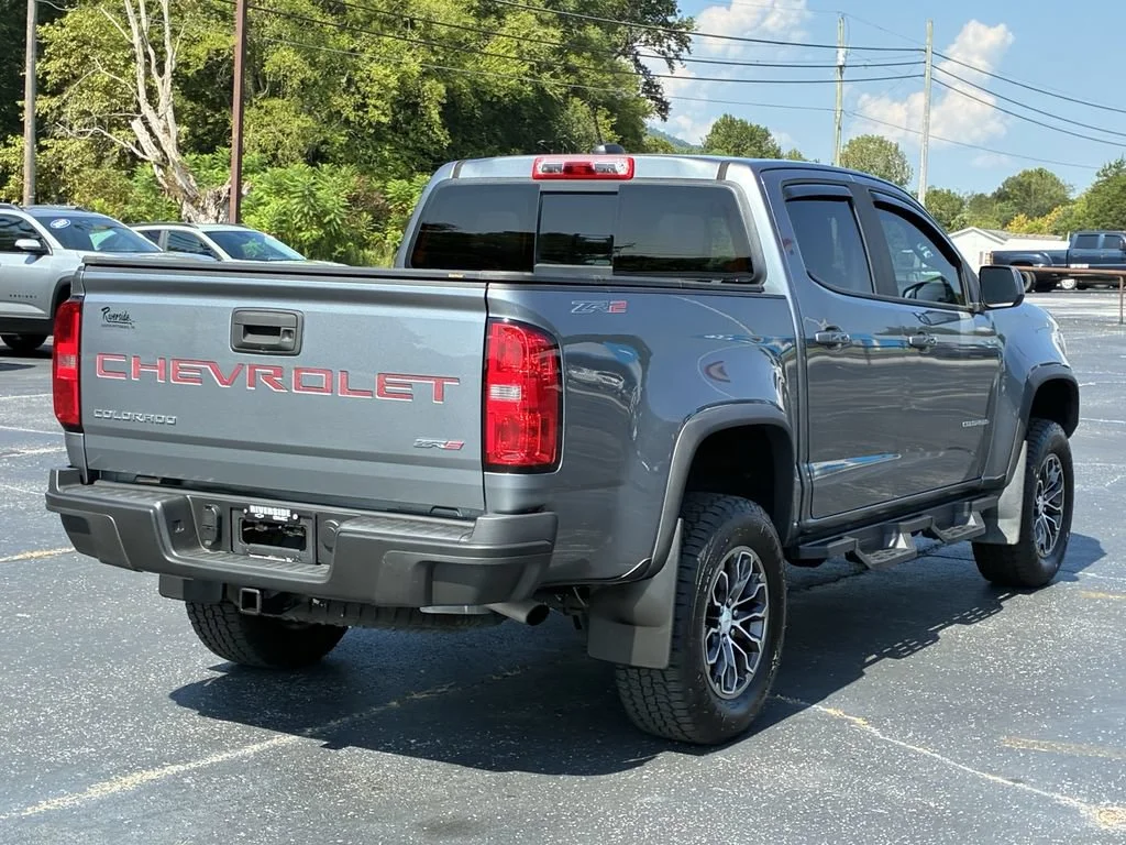 2022 Chevrolet Colorado ZR2 - Photo 9