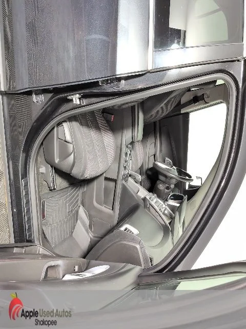 Used 2013 Black Chevrolet LT image 31