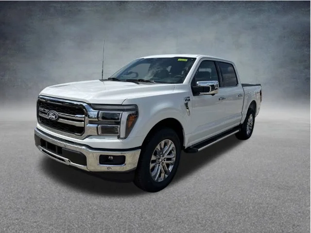 New 2026 Star White Metallic Tri-Coat Ford Lariat® image 3