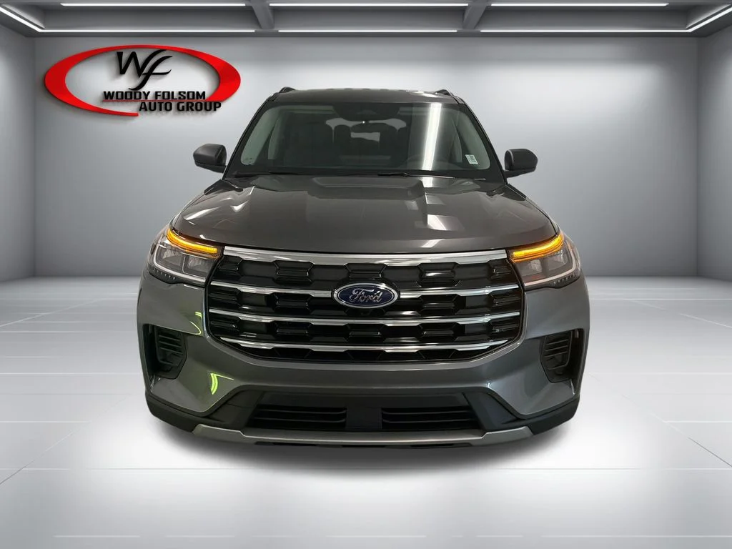 New 2026 Carbonized Gray Metallic Ford Active image 2