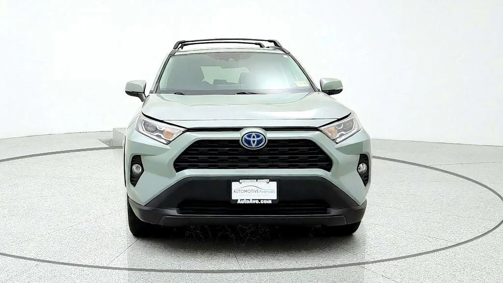 Used 2021 Lunar Rock Toyota Hybrid XLE AWD w/ Weather Package image 2