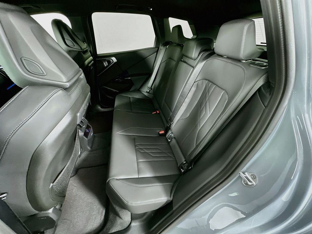 New 2026 Brooklyn Grey Metallic BMW 30 xDrive image 17