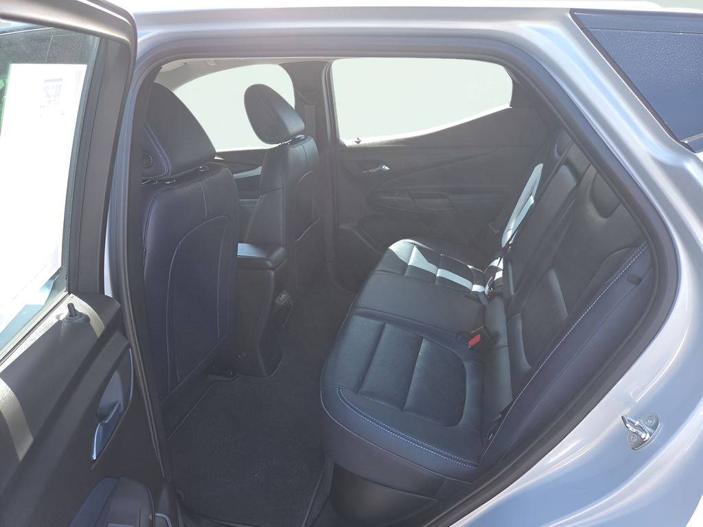 Used 2022 Silver Chevrolet LT image 12