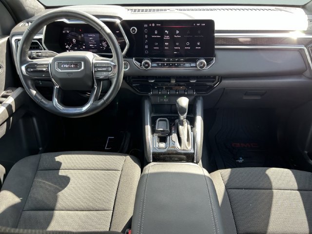 Used 2024 Summit White GMC Elevation image 17