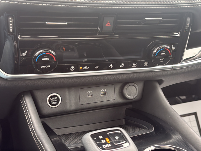 Used 2023 Black Nissan SL image 21