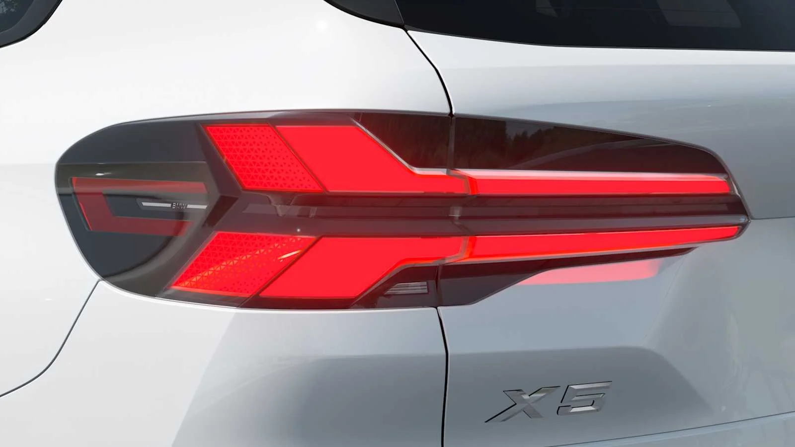 New 2026 Mineral White Metallic BMW xDrive50e image 8