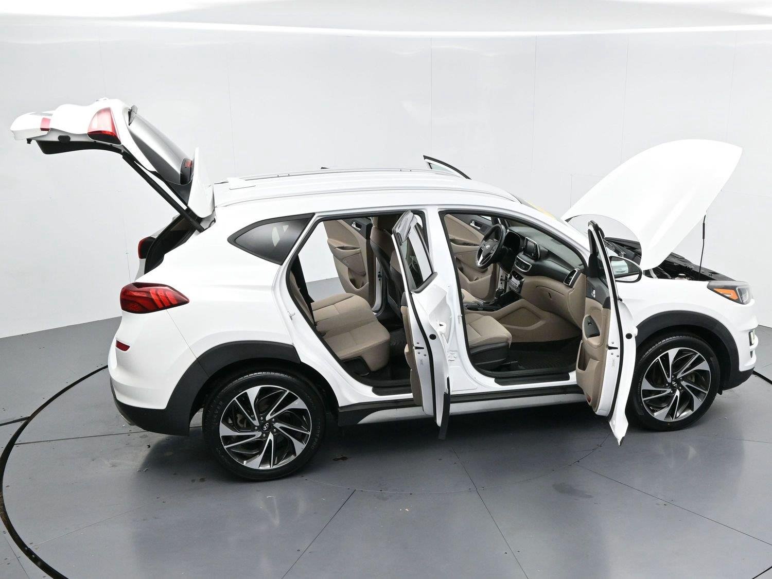 Used 2021 White Cream Hyundai Sport image 41