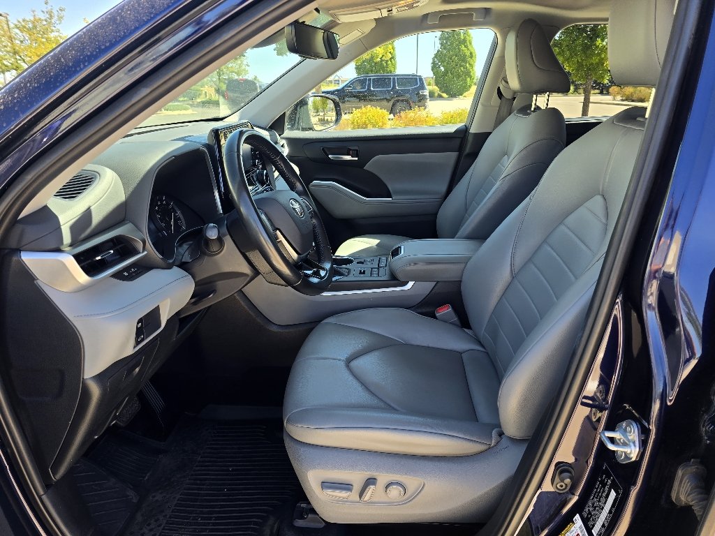 Used 2021 Blueprint Toyota XLE image 12