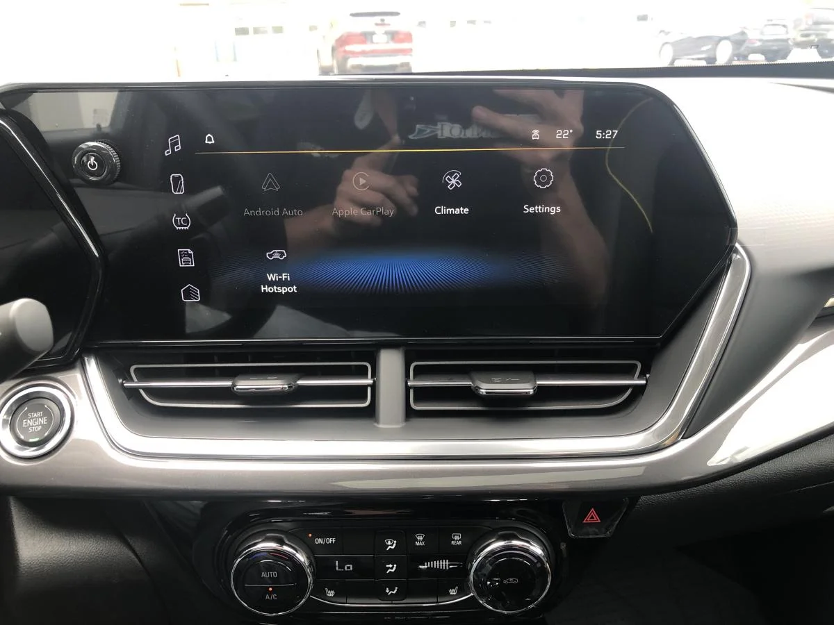 New 2026 Green Chevrolet Fwd 4dr Activ image 14