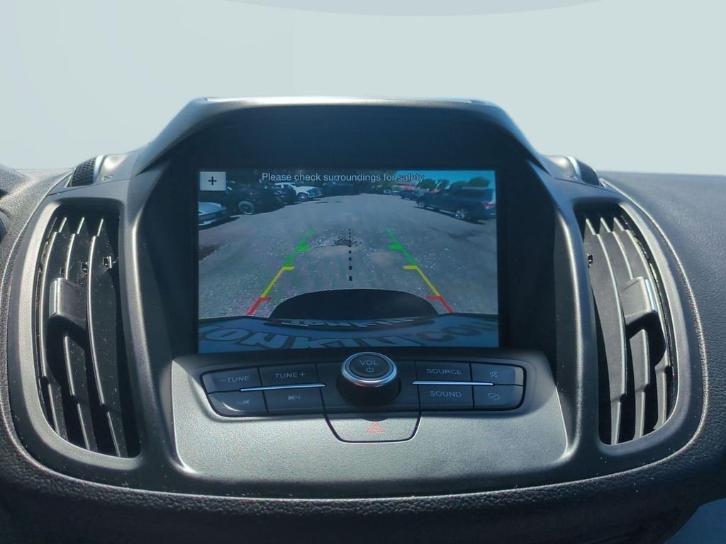 2019 Ford Escape SE - Photo 19